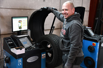 images/galerie_1/grid.jpg#joomlaImage://local-images/galerie_1/grid.jpg?width=350&height=233